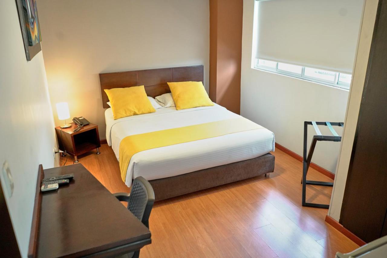 Hotel Volare Armenia  Luaran gambar