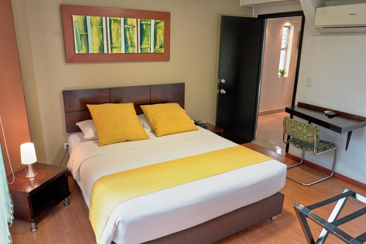 Hotel Volare Armenia  Luaran gambar